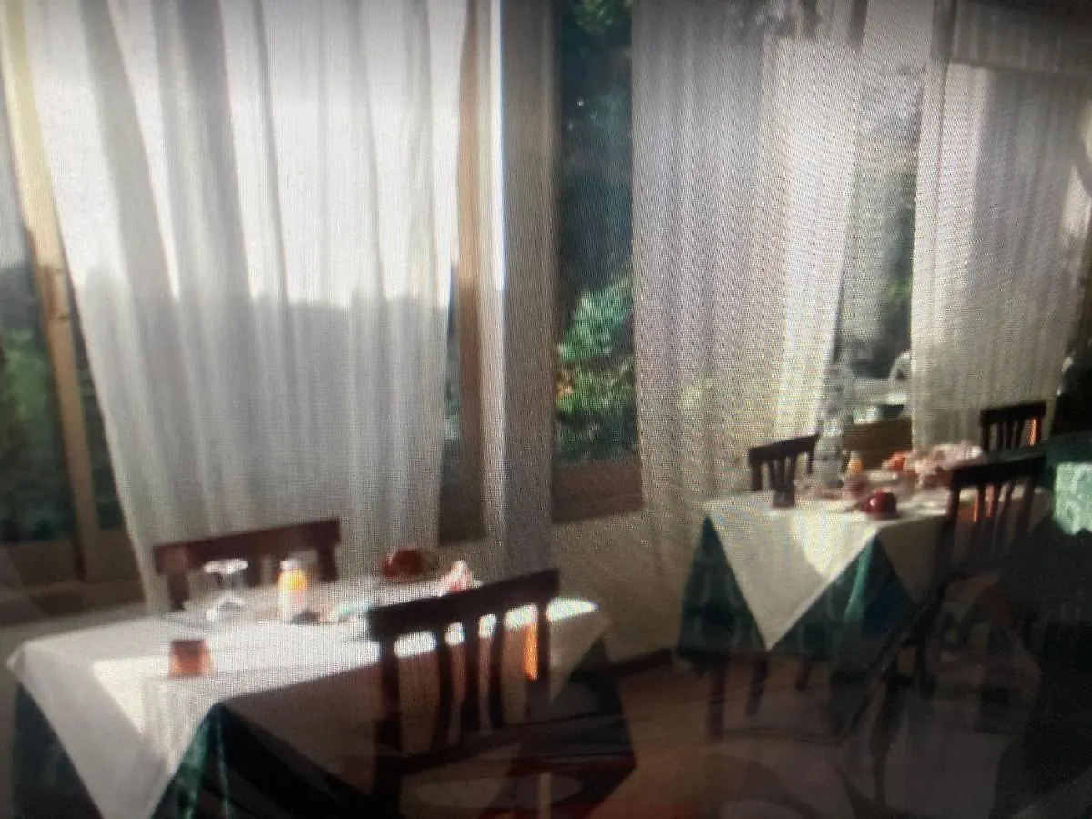 Hotel Isa Massa  Italie
